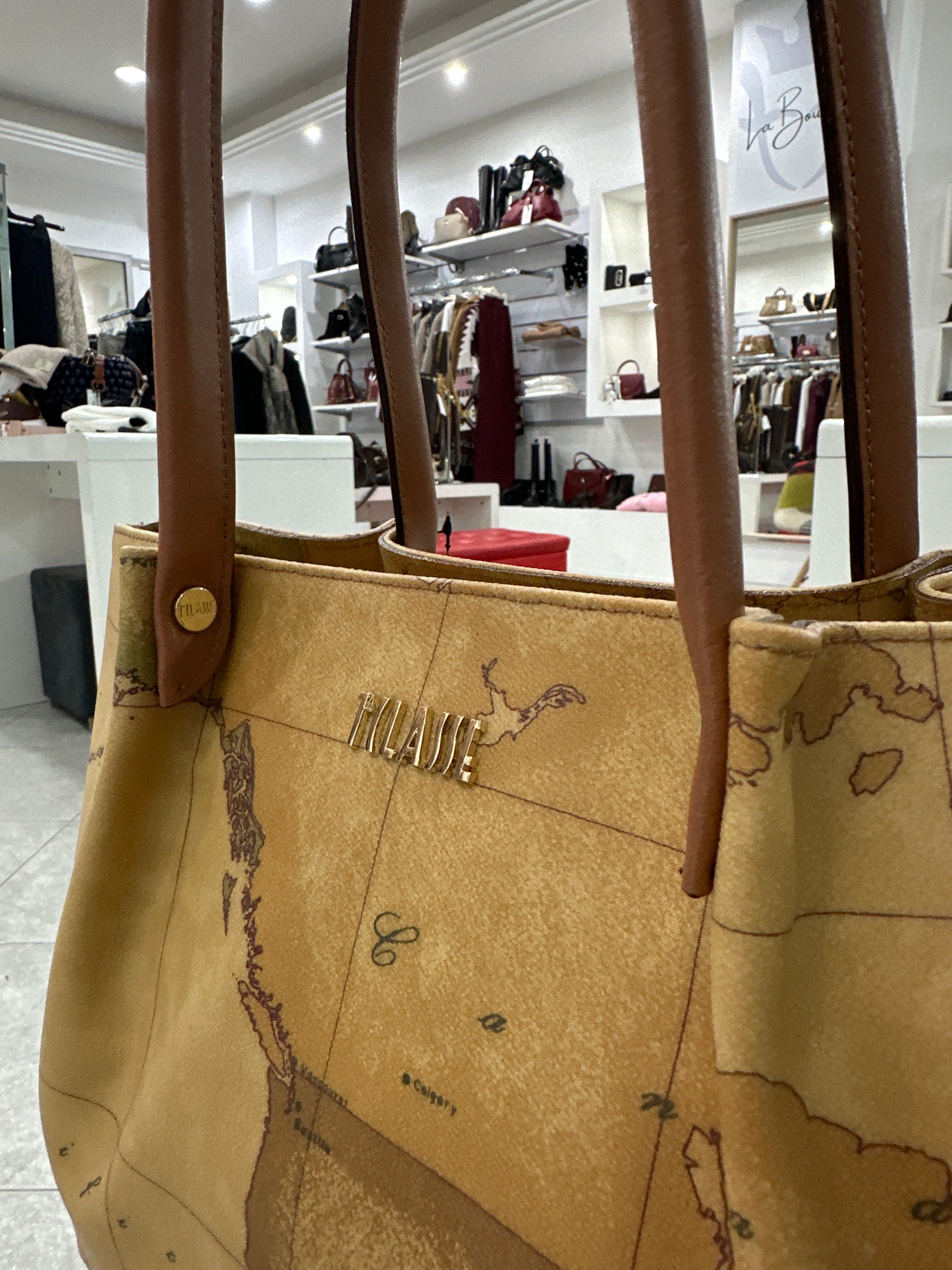 Shopping Alviero Martini 1^Classe